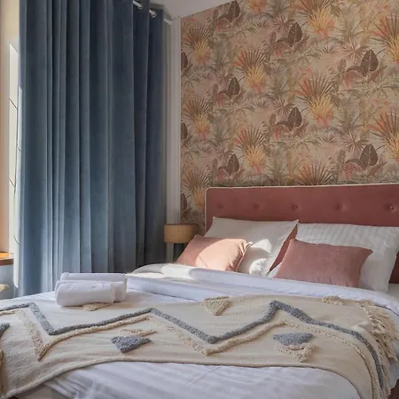 Glow - Nautilus, Morska Przystan Przy Plazy Apartment